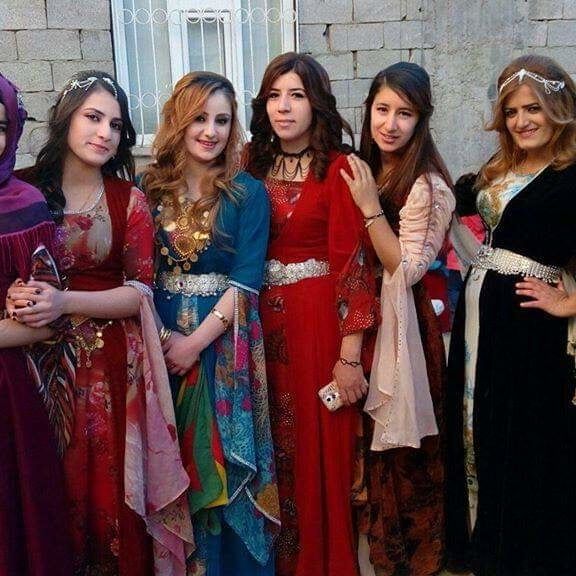 Kurdish woman awesome boobs (arabian)