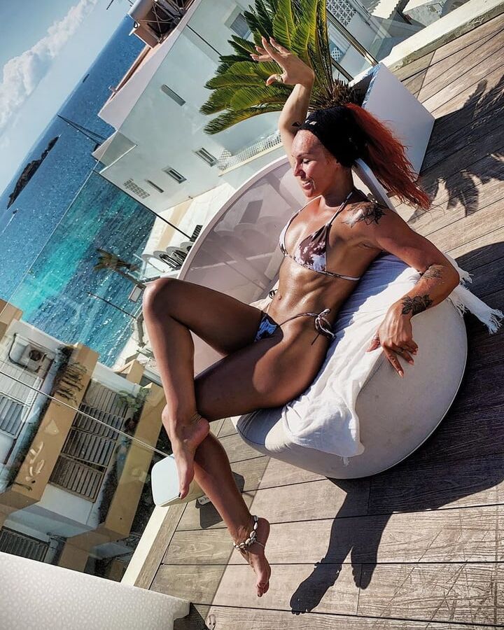 Joanna Ruda Red Lazer Redhead Polish Celeb Singer