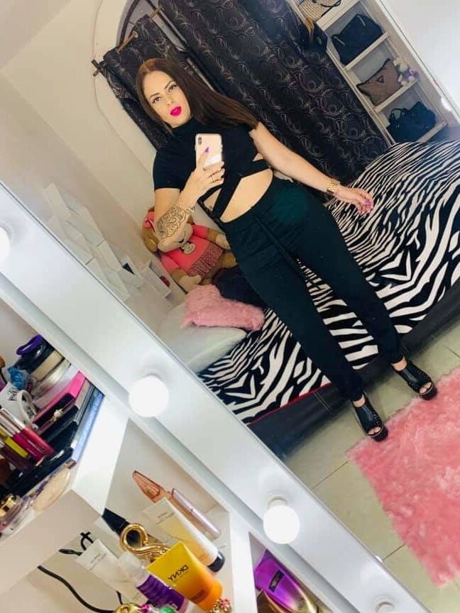 Sara rojo