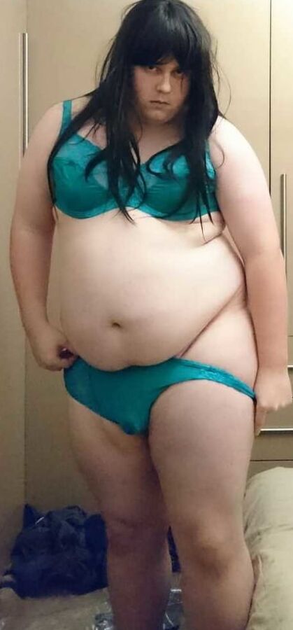 Fat BBW Crossdressers, Shemales And Futa