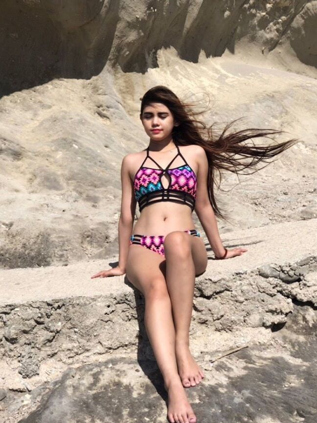 HOW WOULD YOU FUCK JAM THE BIG BREASTED BIG ASS GIRL.?