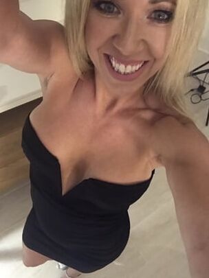 Famous Body Builder Wife - Mandy Monroe