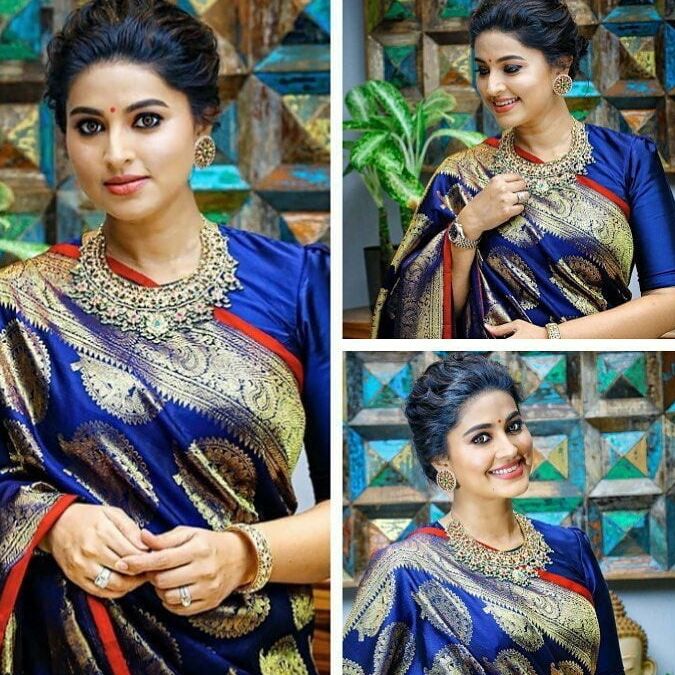Desi Actress