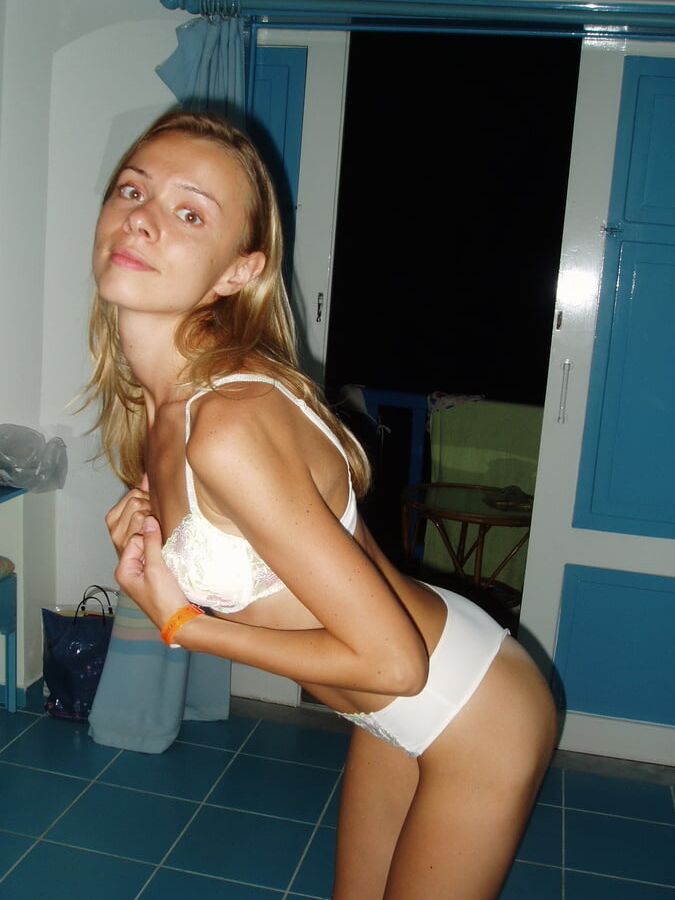 Women Need Exposure - Young Hairy Wife