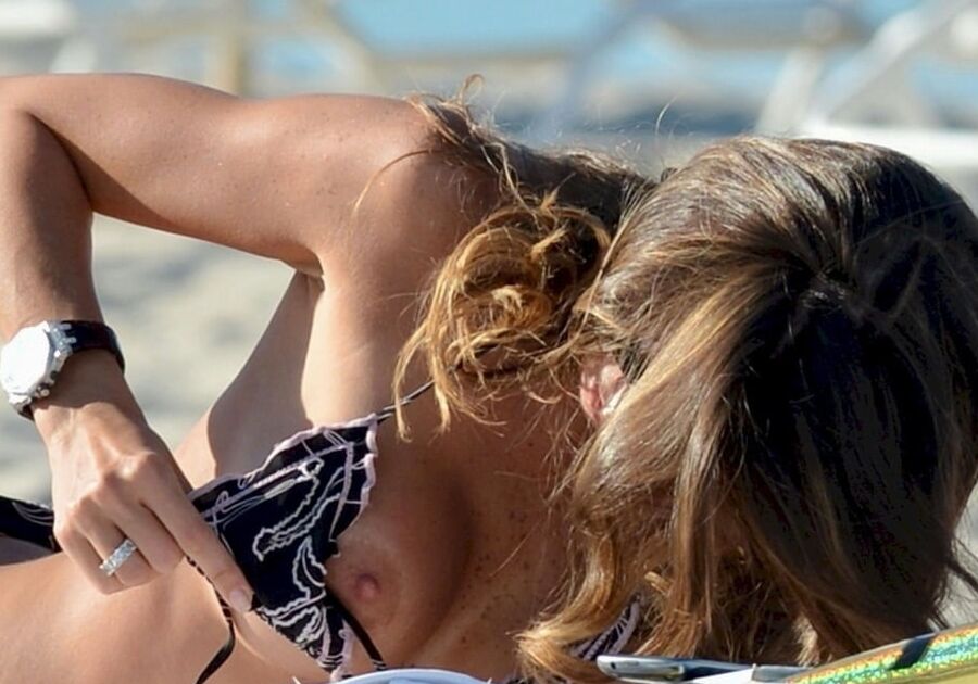 Voyeurisme furtif a la plage
