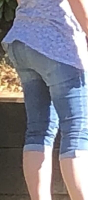 More nice tight pants