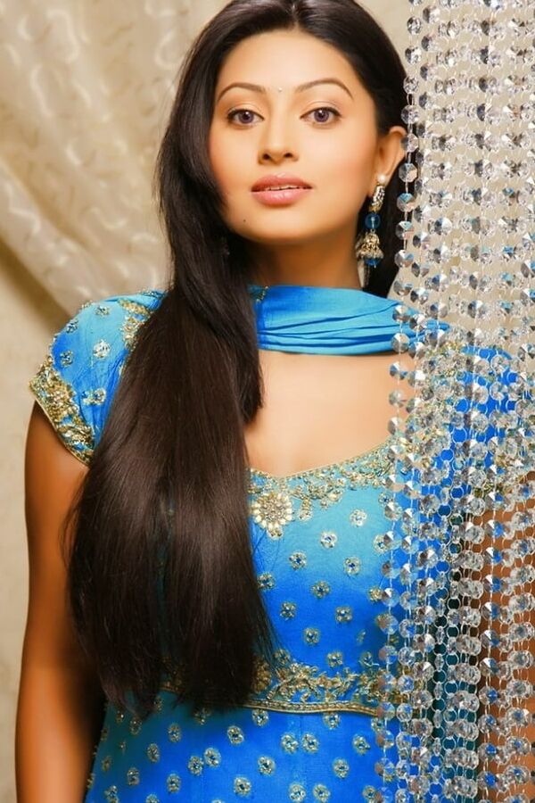 Desi Actress