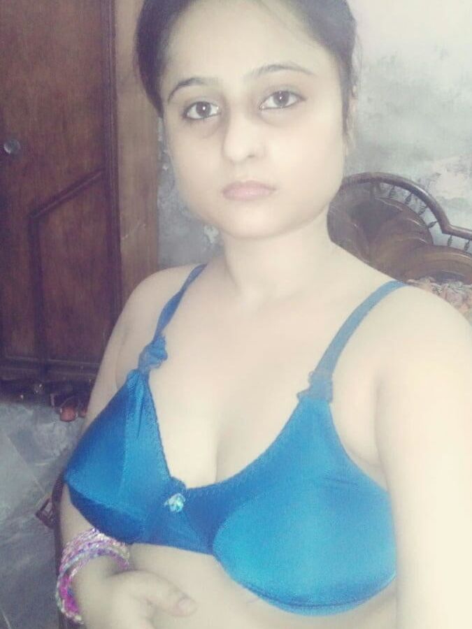 Sexy Bijal