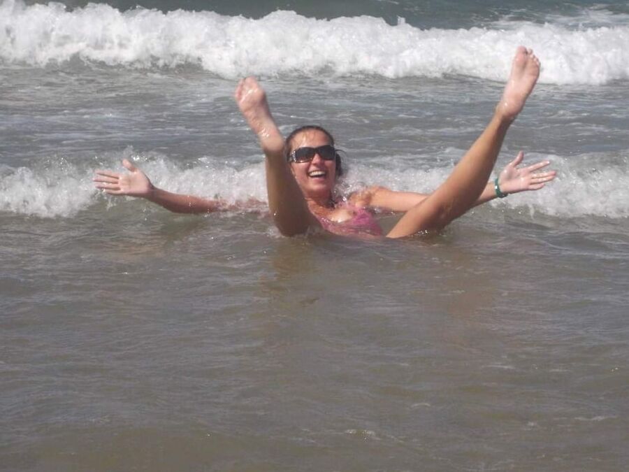 Voyeurisme furtif a la plage
