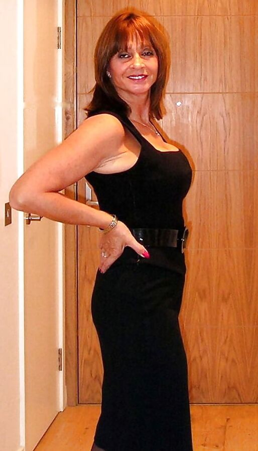busty top ms VI