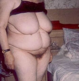 Sexy Hairy Moms