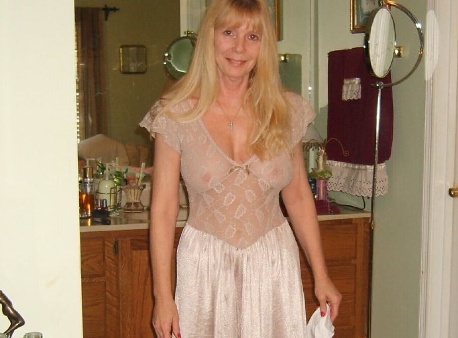 Another web find, wife D