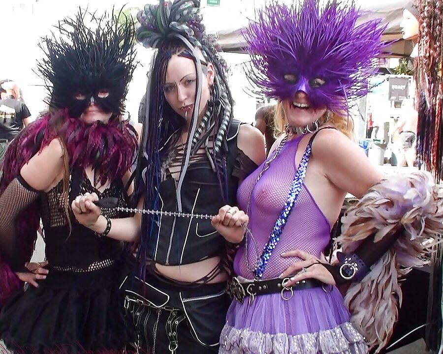 Cute Prego Pony-Girl in Harness at Folsom Street Fair