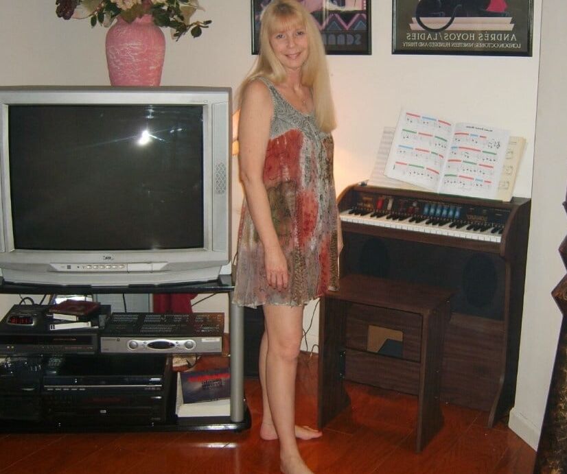 Another web find, wife D