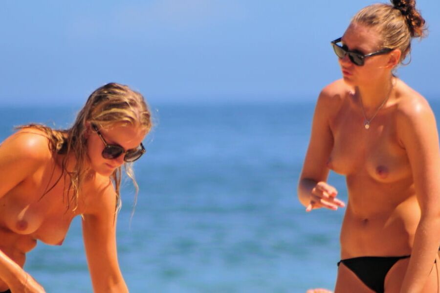 Bosomy Beach