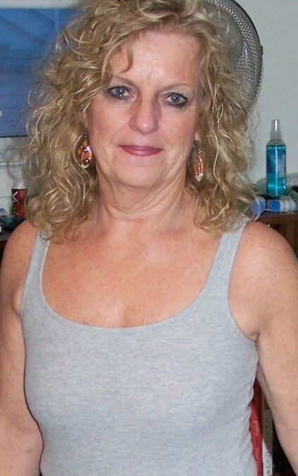 Tops to show off my Breasts