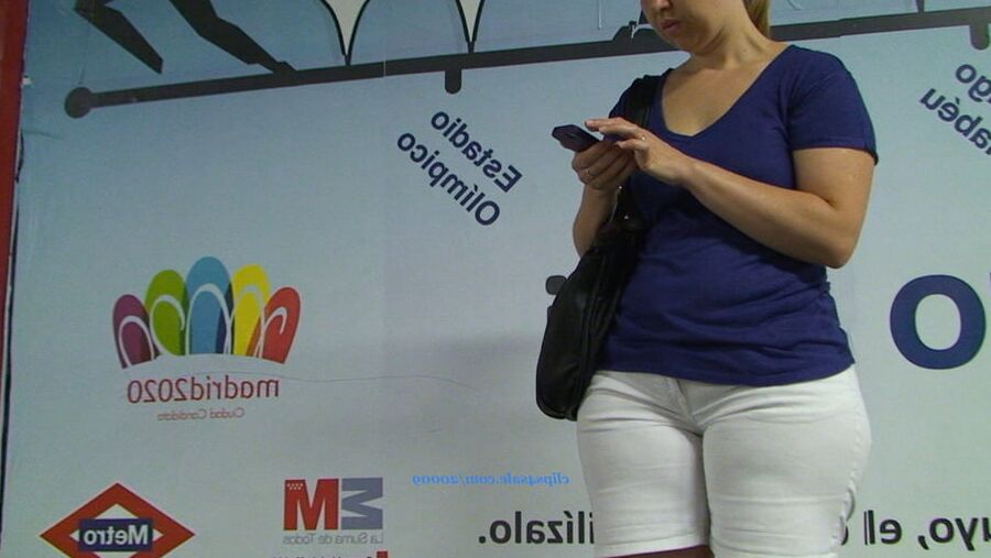 delicious spanish PAWG in tight jeans