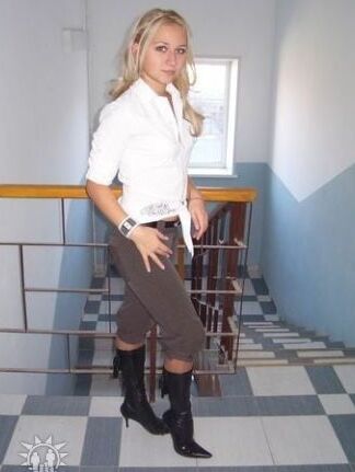 Heels, pantyhose and legs of ex-GF
