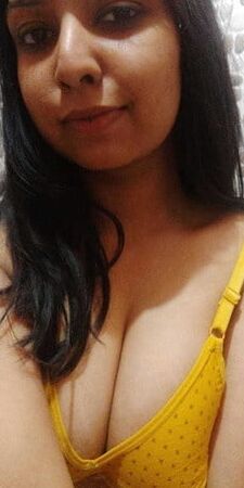 Indian milf aunty