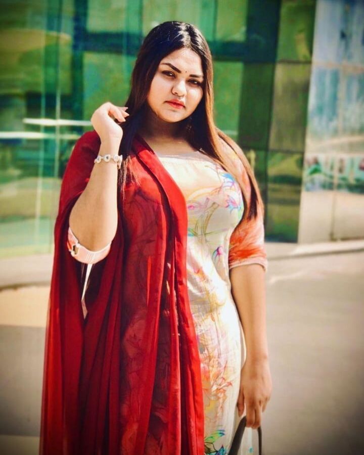 Busty desi Milf