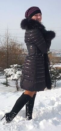 Heels, pantyhose and legs of ex-GF