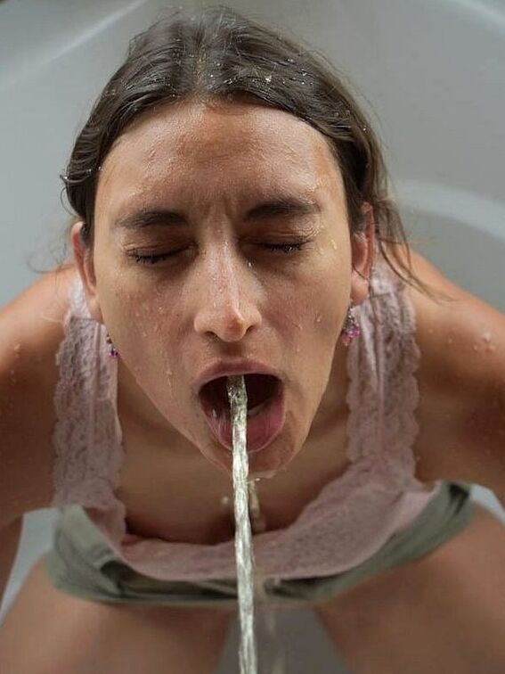 pee is the new cum