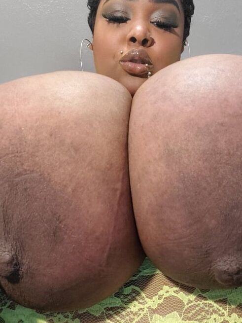 Zariah June