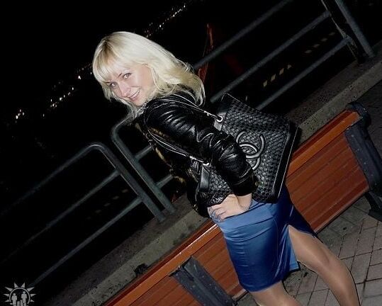 Heels, pantyhose and legs of ex-GF