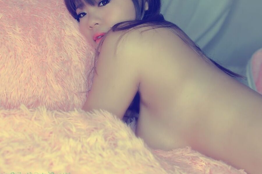 Hong Kong Model Bonnie Chan