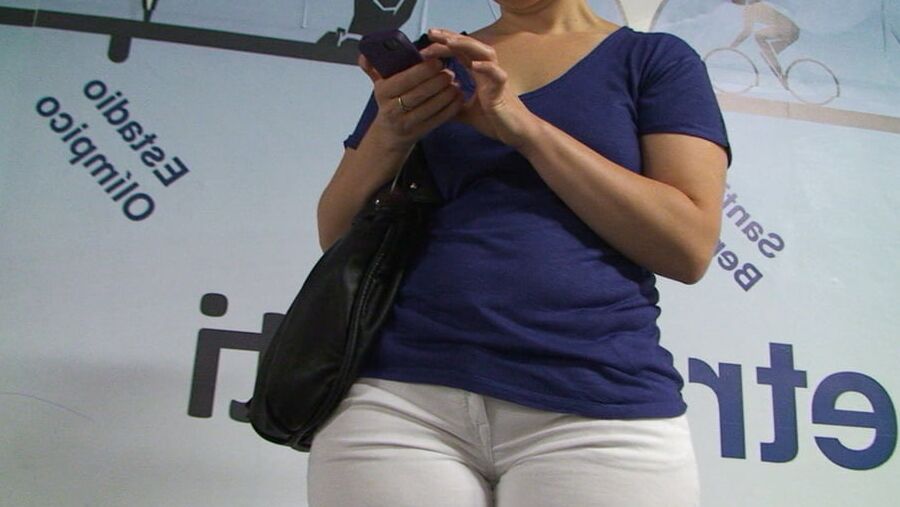 delicious spanish PAWG in tight jeans