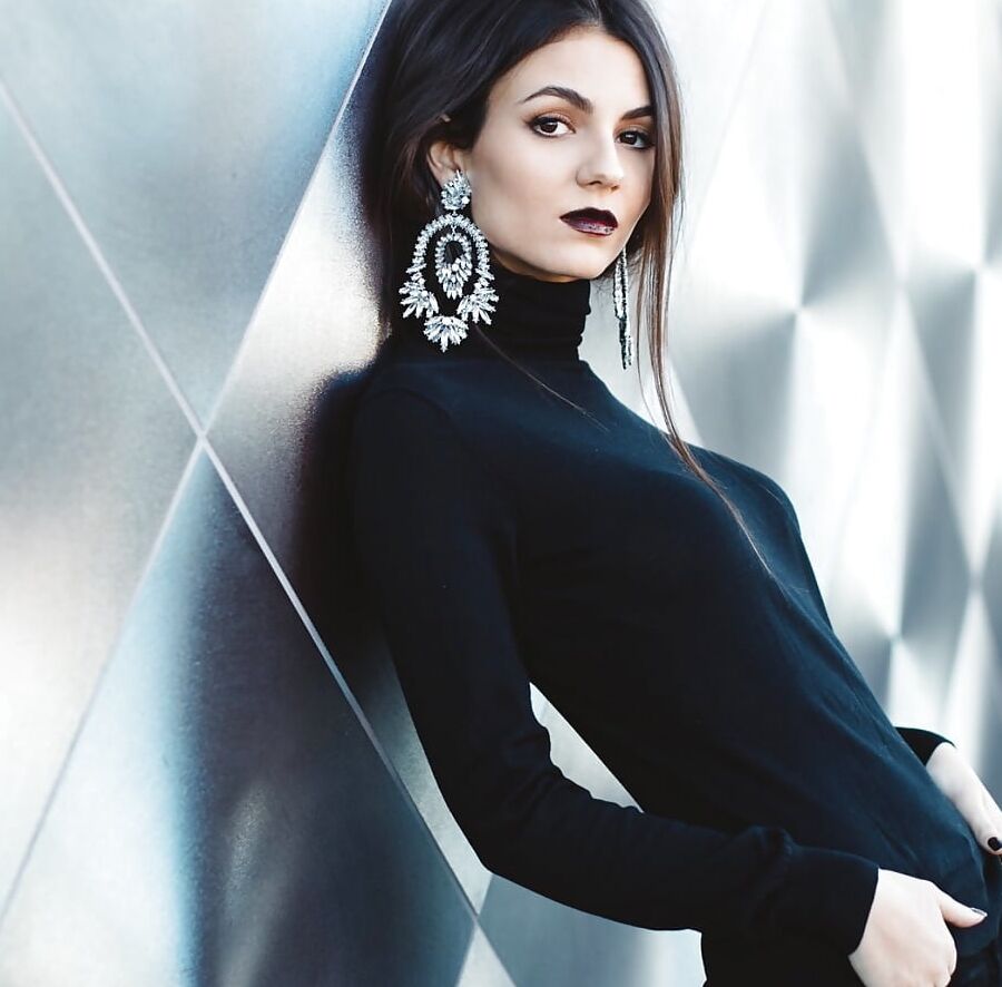 victoria justice sexy