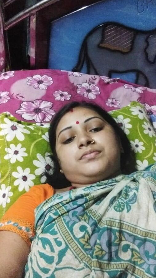 Desi Gadrai Bhabhi