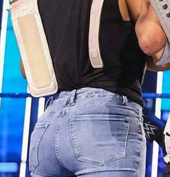 Bayley WWE mega collection