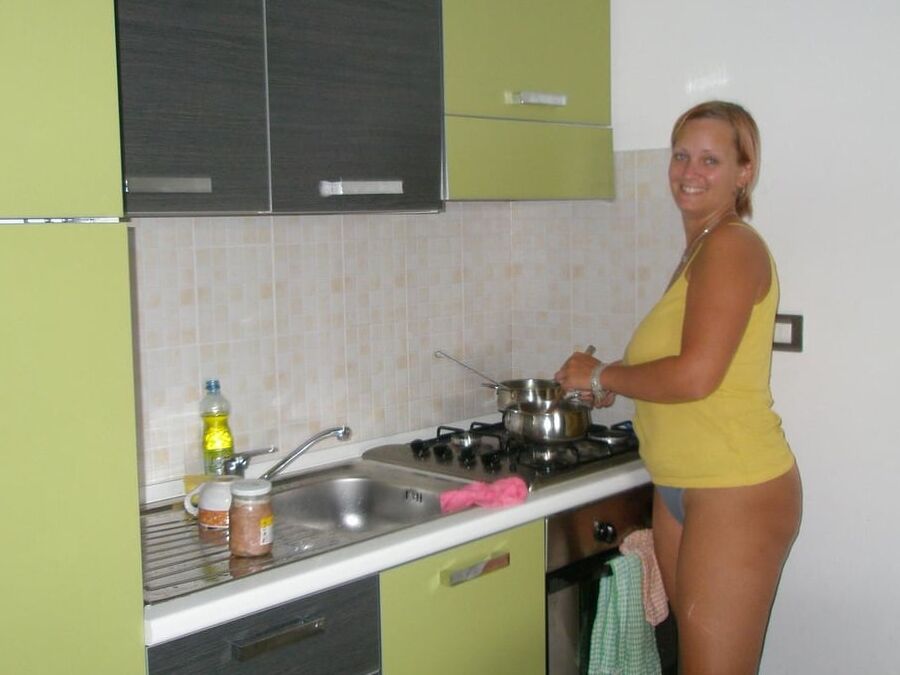 Matures moms aunts wives and gfs