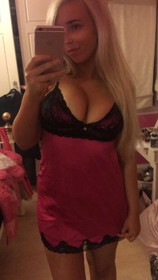 american ex gf nude leaks from her stolen phone