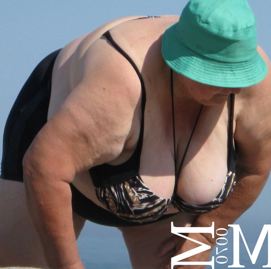 Huge Tits Milfs And Grannies