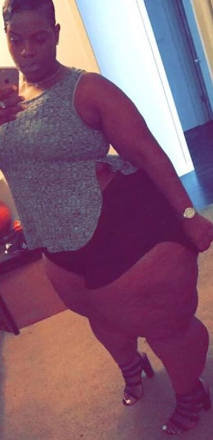 Mega chunky bbw pear emmiii