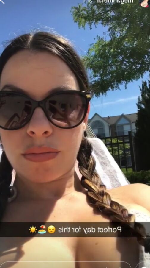 DICK SUCKING LIPS