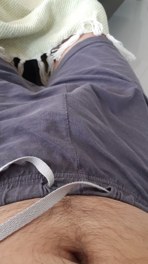 Me agarro el pene