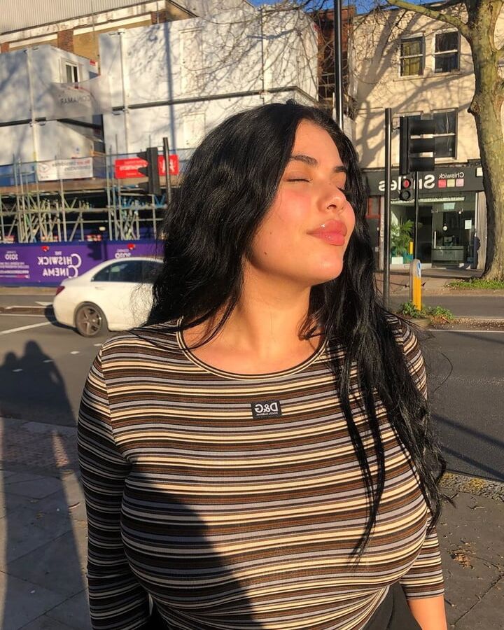 beautiful faces (latinas, indian)