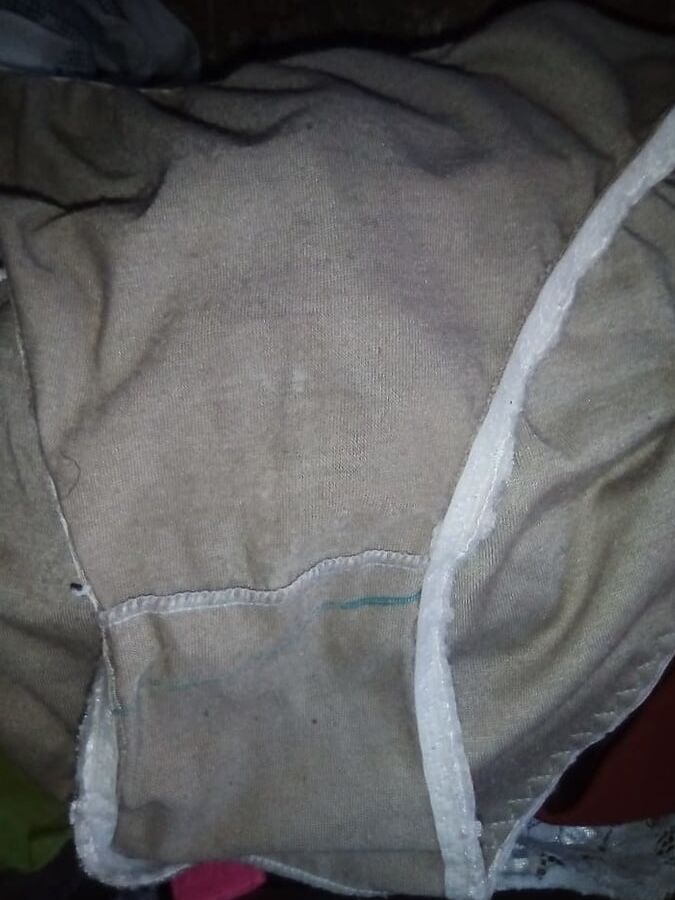 My aunt&;s panties ll