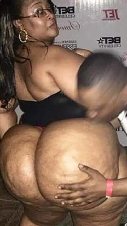 Giant Black HOG BOOTY
