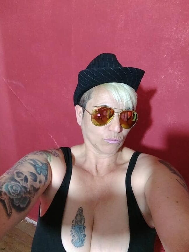 Tetona