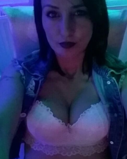 Serbian Milf Tina