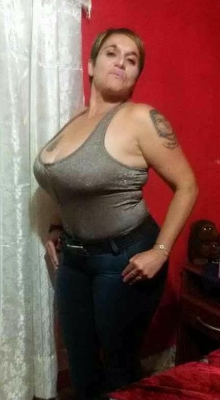 Tetona