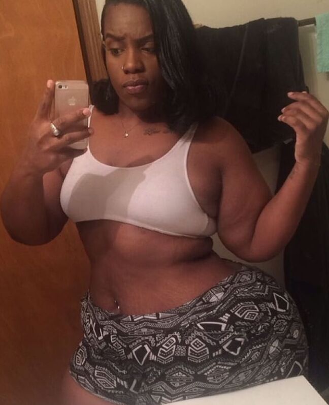 Mega chunky bbw pear emmiii