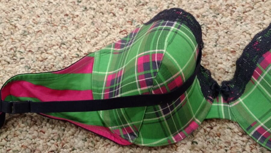 Wife&;s Cute Bras