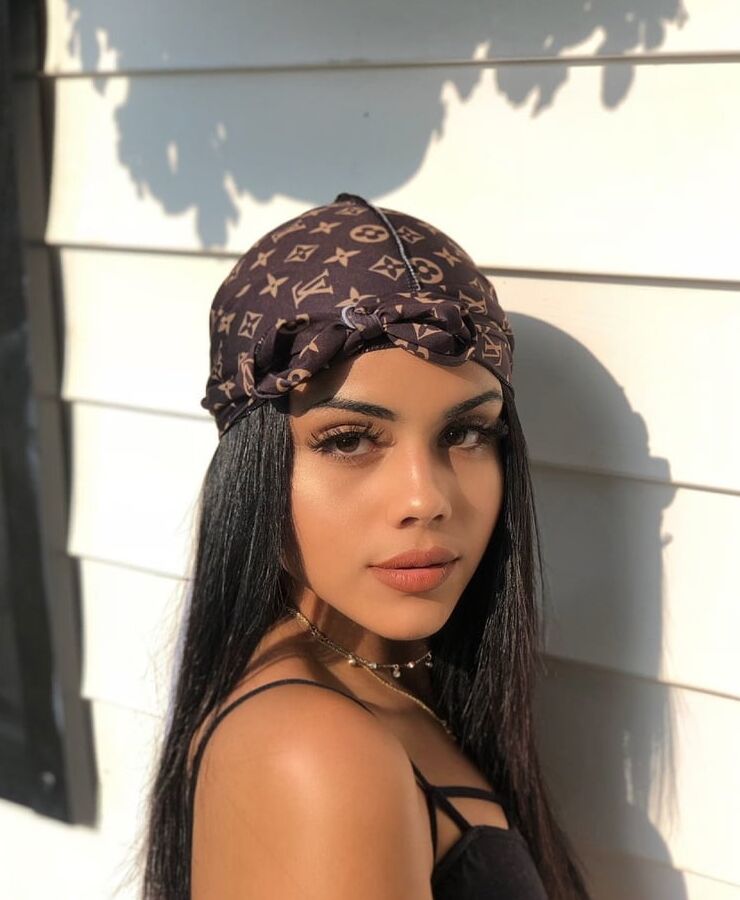 beautiful faces (latinas, indian)