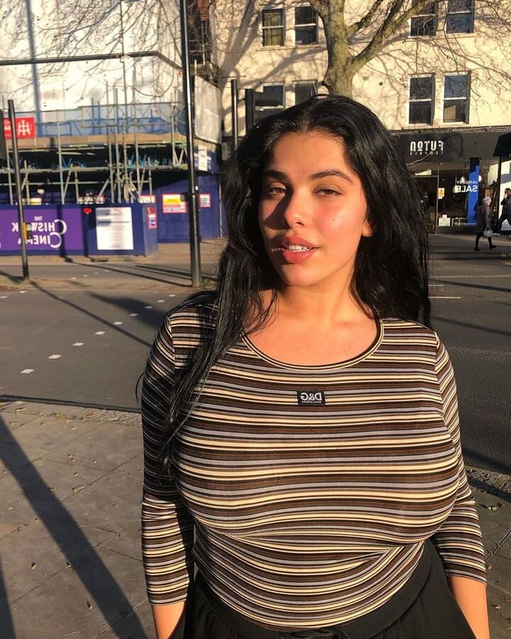 beautiful faces (latinas, indian)