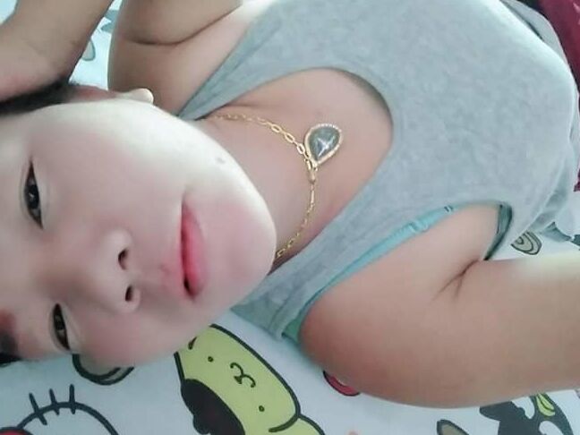 Ibu besar di rumah